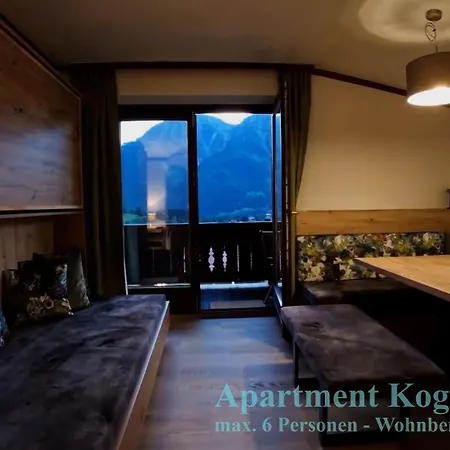 Aparthotel Hackerhof Apartments&zimmer 3*