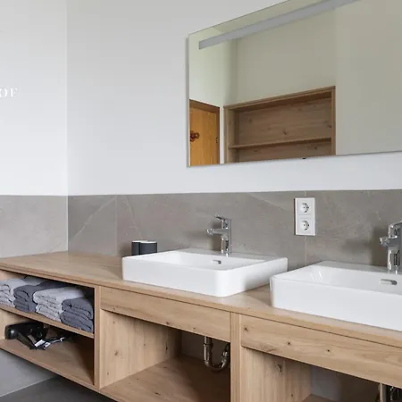 Hackerhof Apartments&zimmer 3*